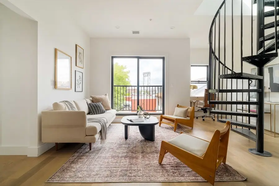 95 Addison Street #PH10, Boston, MA 02128 - Image #3