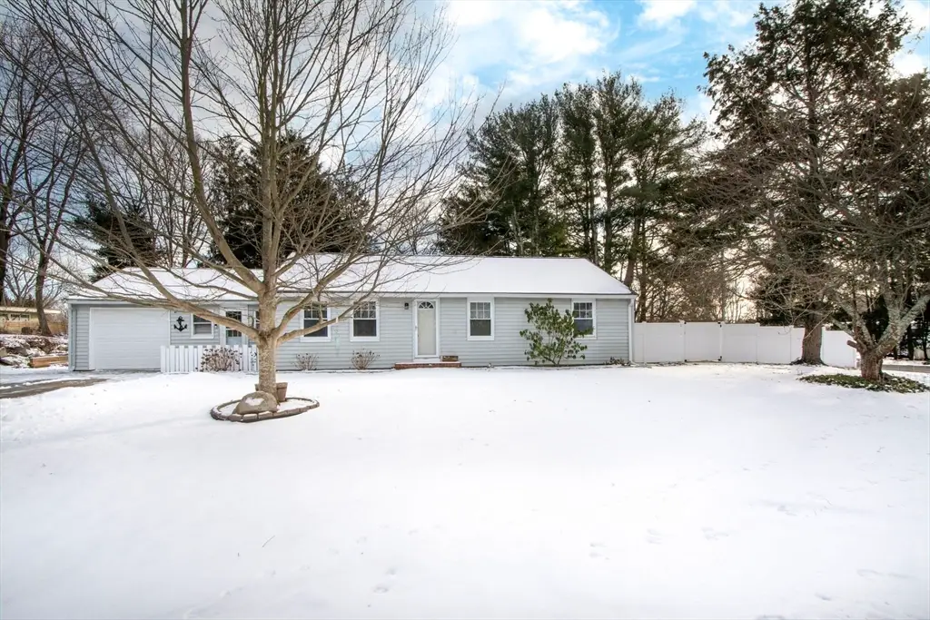 1 Chestnut St, Kingston, MA 02364 - Image #1