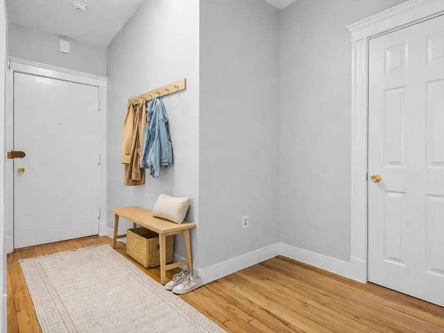 12 Ransom St #7, Boston, MA 02135 - Image #3