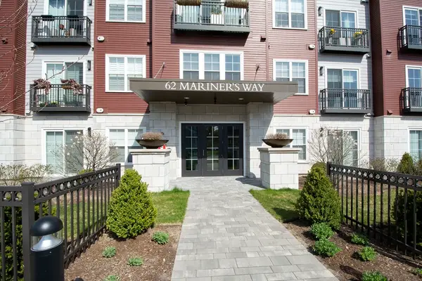 62 Mariners Way #305, Plymouth, MA 02360