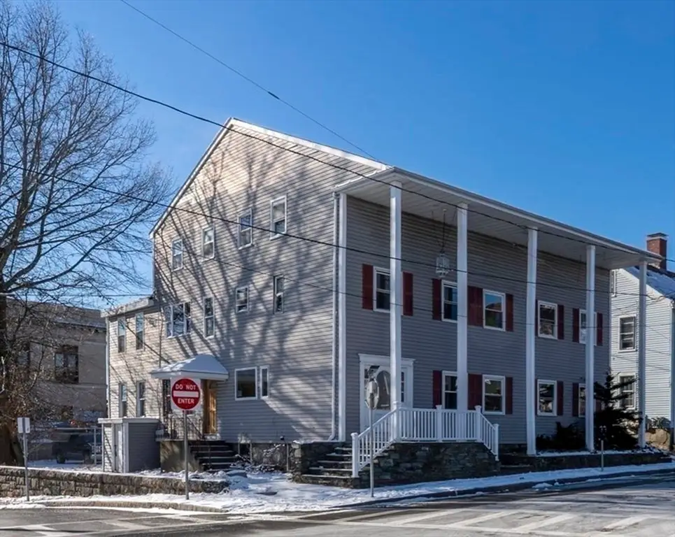 289 Bank St, Fall River, MA 02720 - Image #1