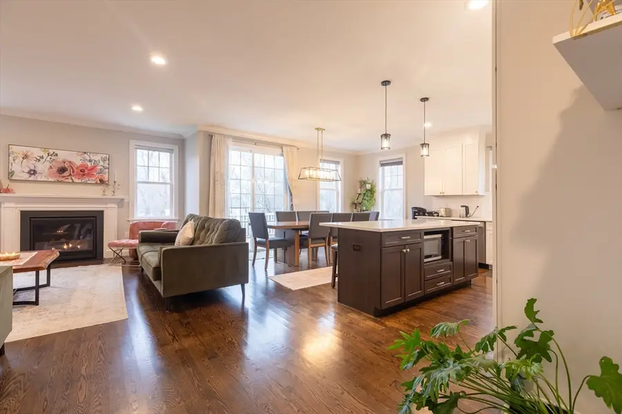 79 Lovering St #B, Medway, MA 02053 - Image #3