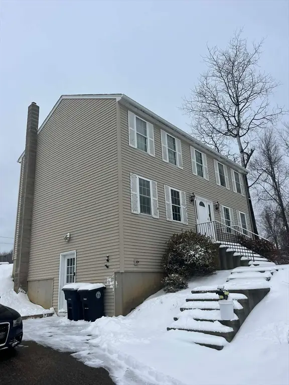 69 Ellis Rd, Southbridge, MA 01550