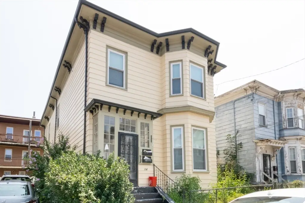 14 Grant St, Boston, MA 02125 - Image #1