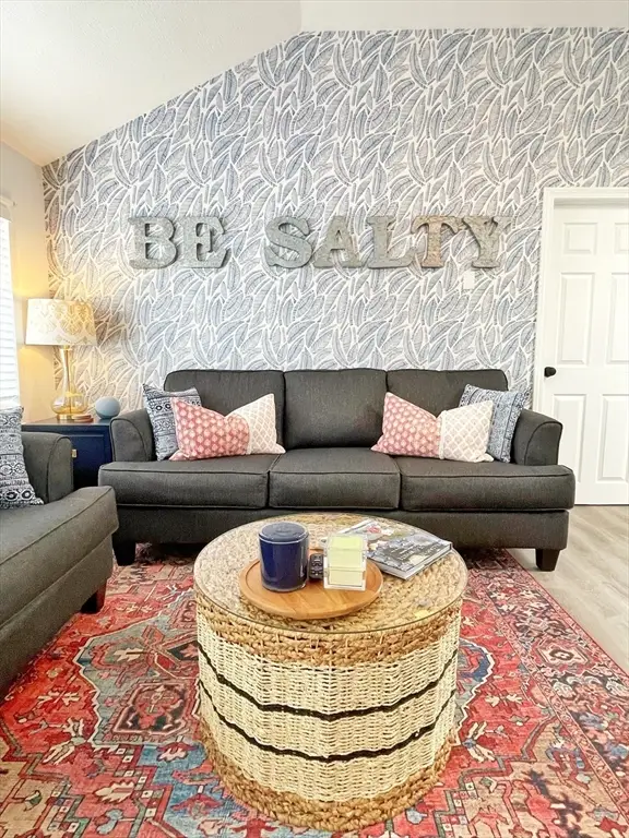 186 Seaview Ave #3, South Yarmouth, MA 02664 - Image #2