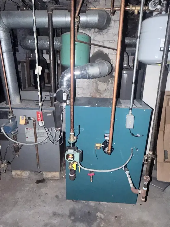 1846 S Main St, Fall River, MA 02724 - Image #2