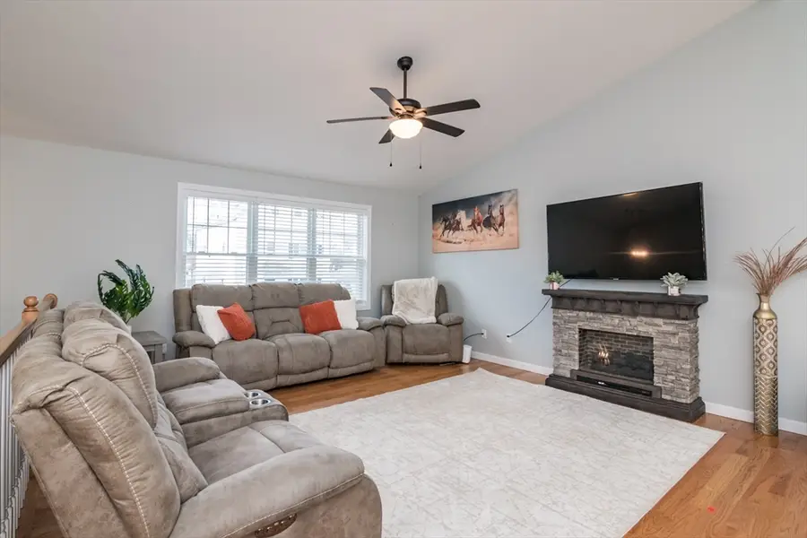 388 Manchester St, Fall River, MA 02721 - Image #2