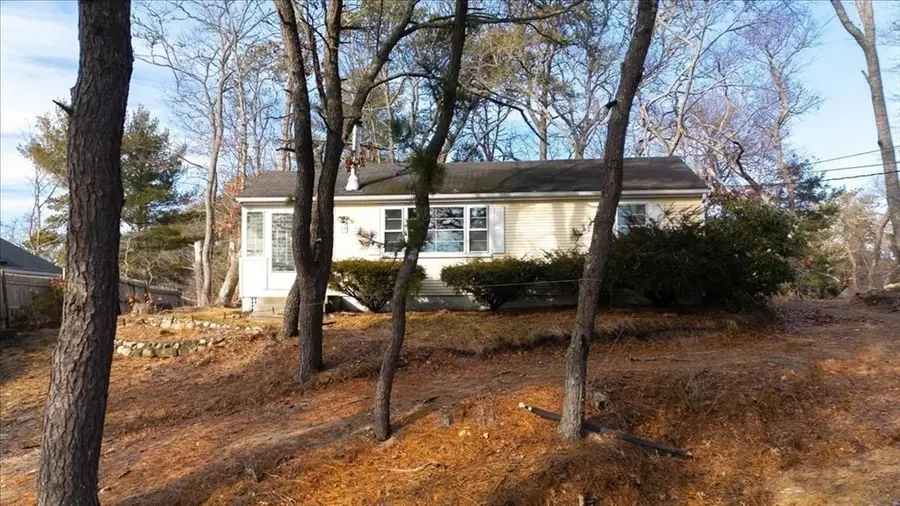 53 Carters Bridge Rd, Plymouth, MA 02360 - Image #2