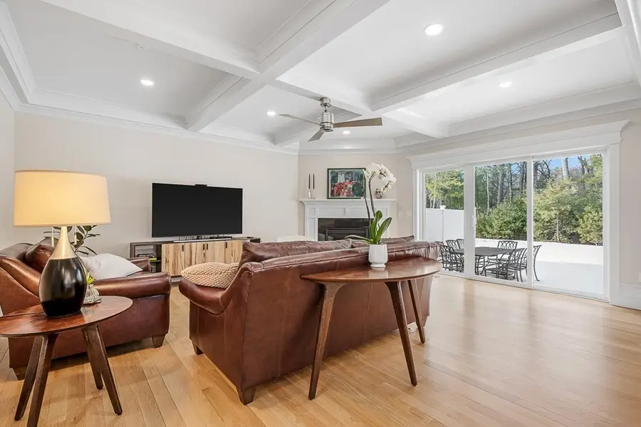 399 Hudson St #B, Northborough, MA 01532 - Image #2