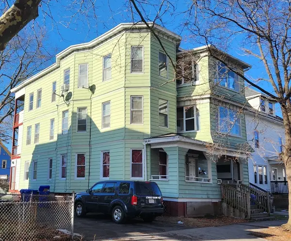 88-90 Beaumont St, Springfield, MA 01108
