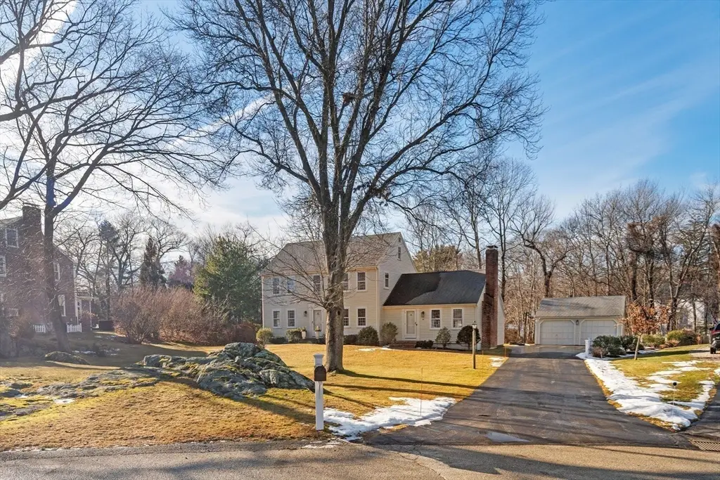 54 Old Coach Rd, Cohasset, MA 02025 - Image #1