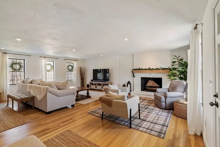 54 Old Coach Rd, Cohasset, MA 02025 - Image #3