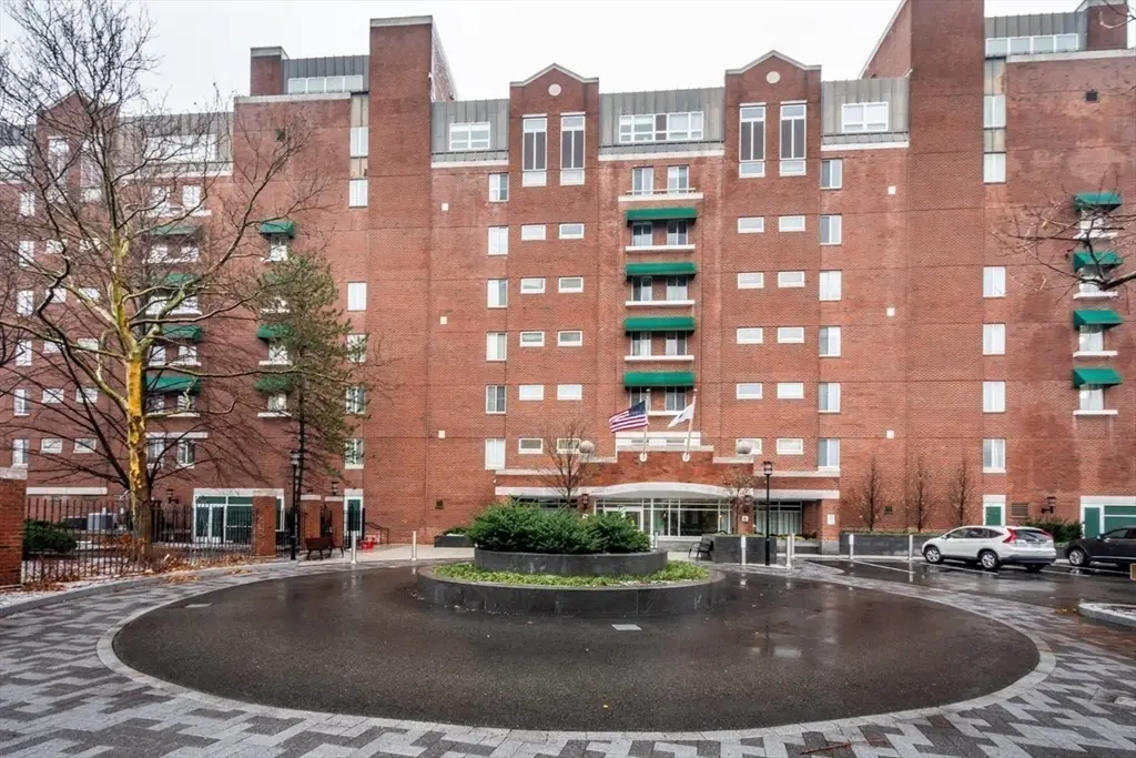 6 Canal Park #105, Cambridge, MA 02141 - Image #1
