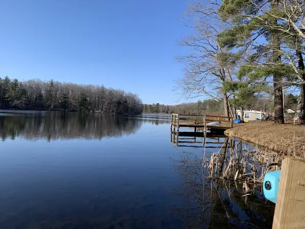 33 Lakeview Ave #33, Bellingham, MA 02019