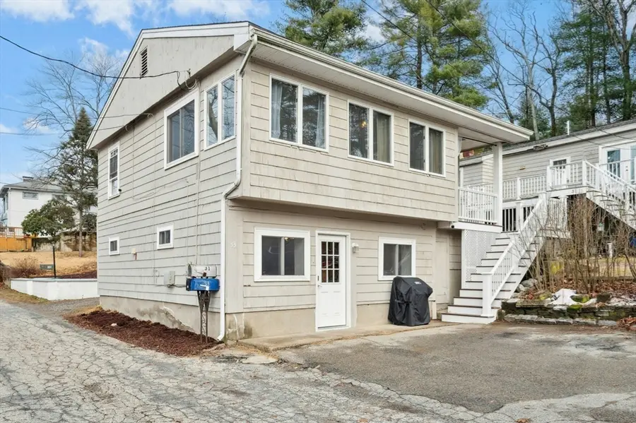 33 Lakeview Ave, Bellingham, MA 02019 - Image #2