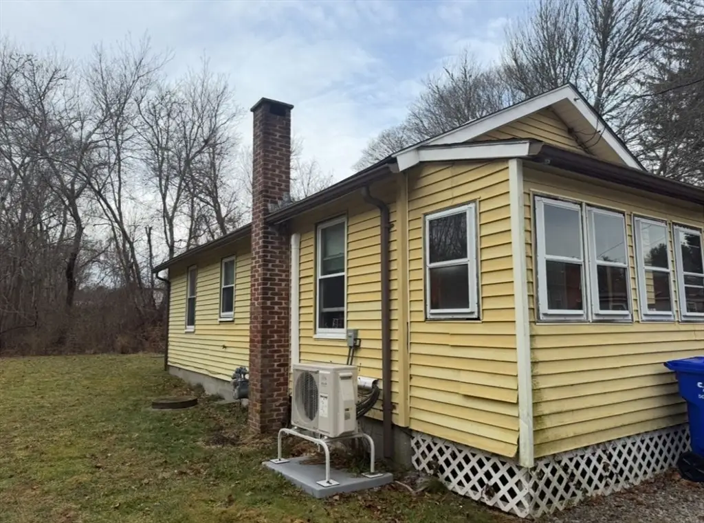 13 Third Ave, Westport, MA 02790 - Image #1