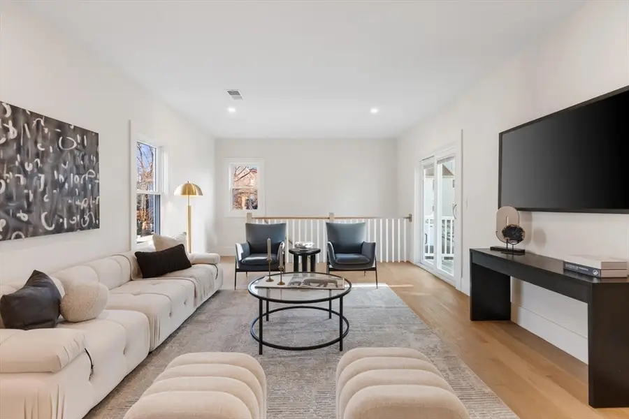 7 Bennett St #2, Medford, MA 02155 - Image #2