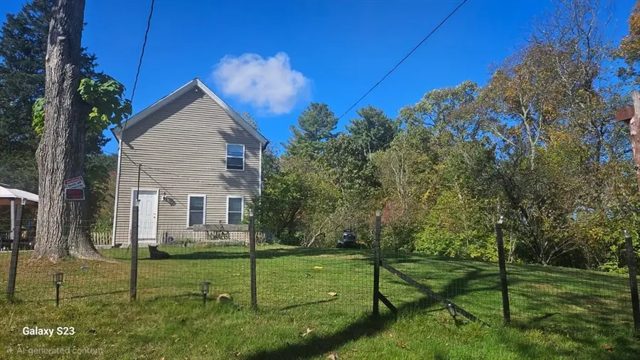 23 Clark St, Medway, MA 02053 - Image #2