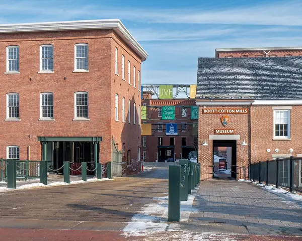 130 John Street #G45, Lowell, MA 01852