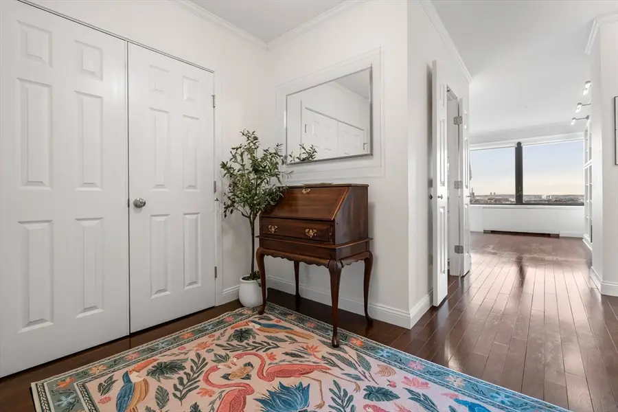 85 E India Row #19H, Boston, MA 02110 - Image #2