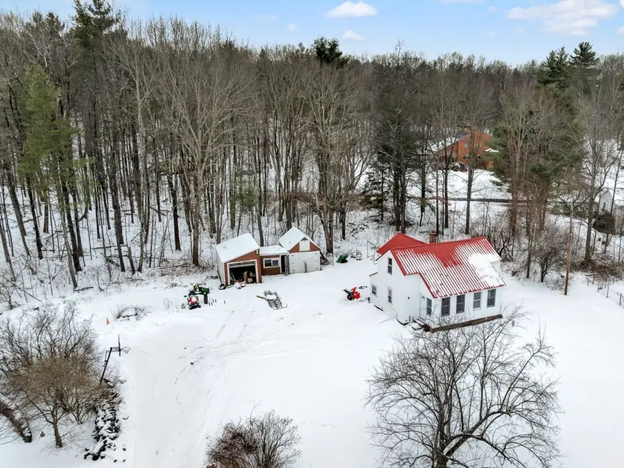 92 Squannacook Rd, Shirley, MA 01464 - Image #3