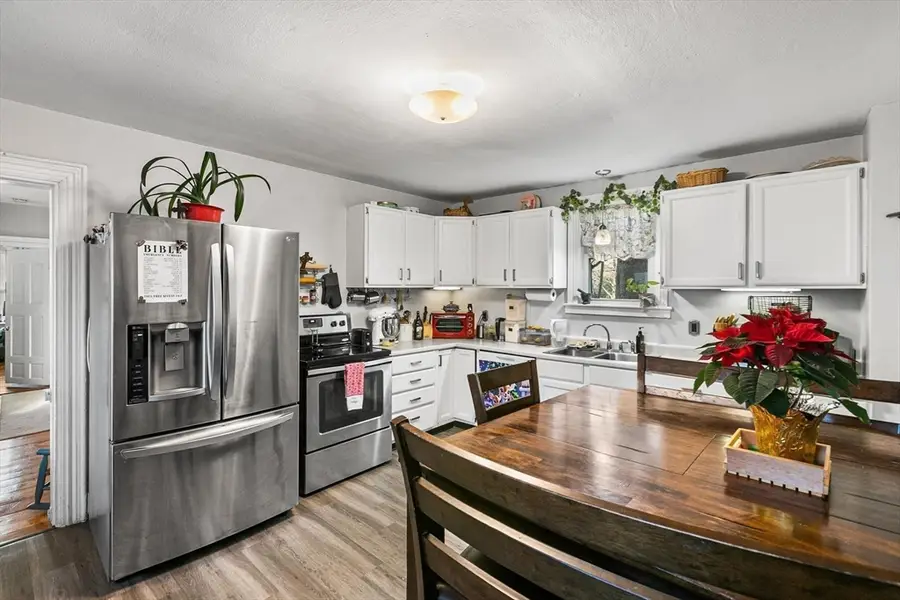 61 Church St, Merrimac, MA 01860 - Image #2