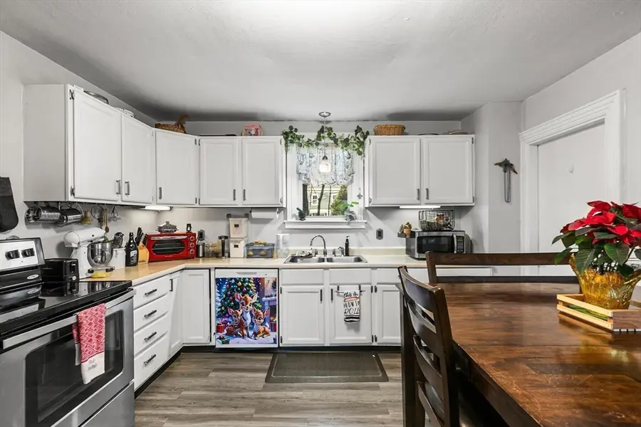 61 Church St, Merrimac, MA 01860 - Image #3