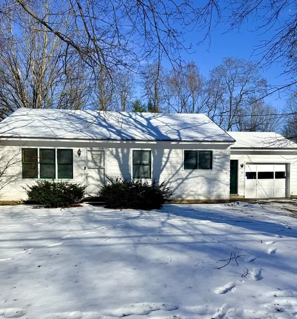 10 Center Rd, Gill, MA 01354