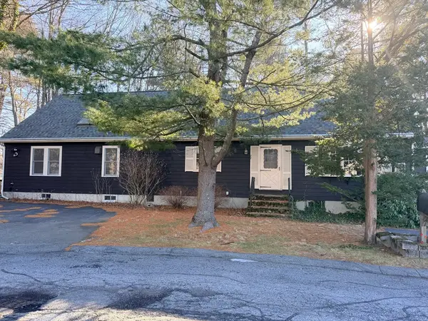 1 Nevada Rd, Burlington, MA 01803