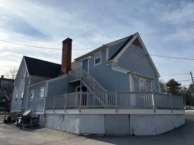 16 Village St, Dudley, MA 01571 - Image #2