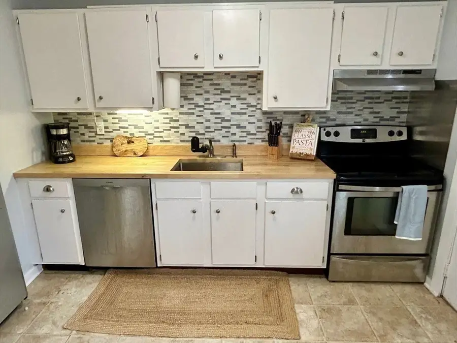 300 Falmouth Rd #6B, Mashpee, MA 02649 - Image #2