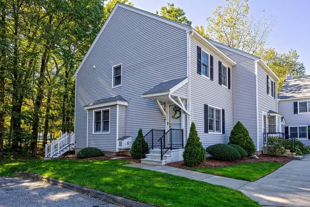 10 Shadow Brook Est #10, South Hadley, MA 01075 - Image #1