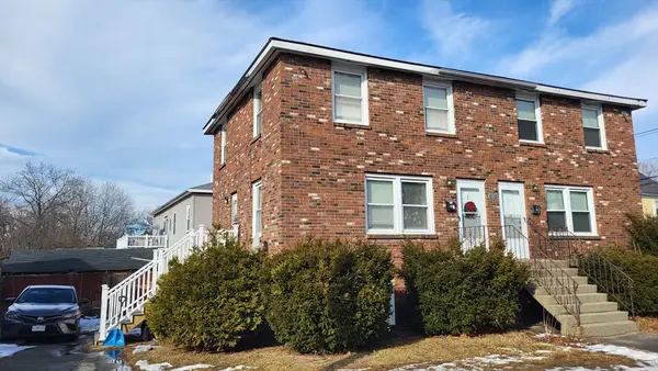 1 Huntoon Avenue, Lowell, MA 01852