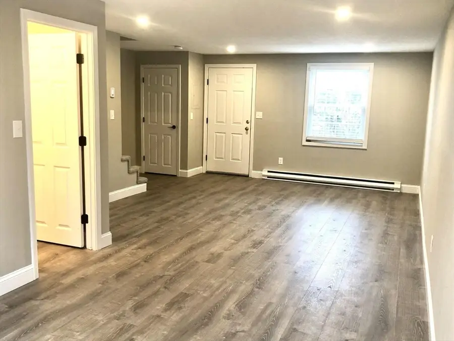 135 W Main St #26, Hyannis, MA 02601 - Image #2