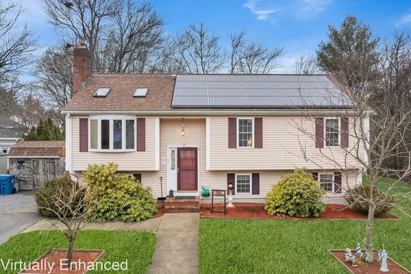 55 Oregon Ave, Rockland, MA 02370