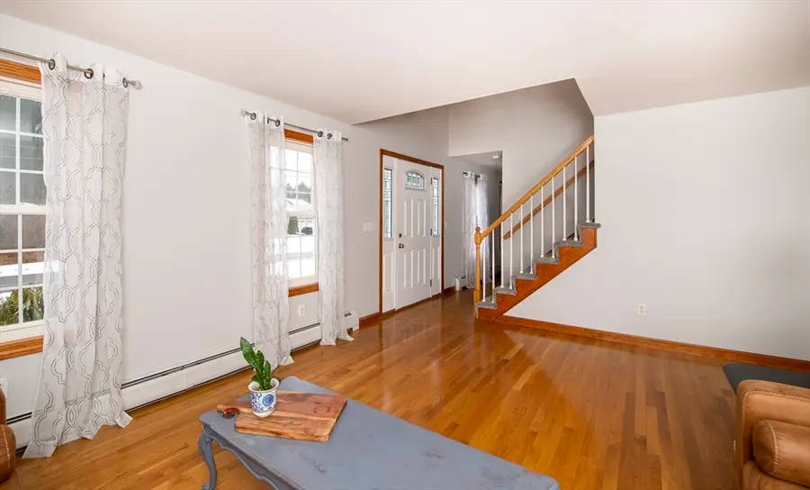 41 Chershire Ave, Acushnet, MA 02743 - Image #3