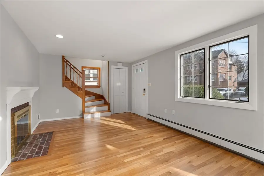 37 Evans St, Watertown, MA 02472 - Image #2