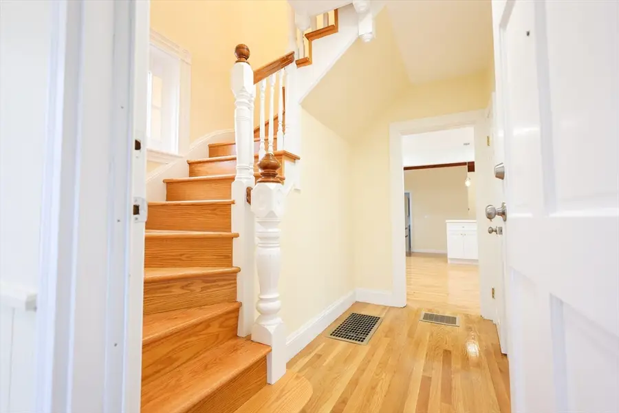 98 Safford St, Quincy, MA 02171 - Image #2