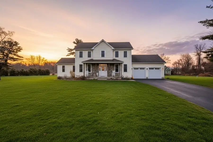 5-A Sawgrass Ln, Southwick, MA 01077 - Image #2