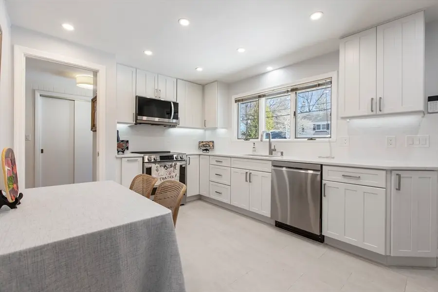 155 Paulson Rd, Waban, MA 02468 - Image #3