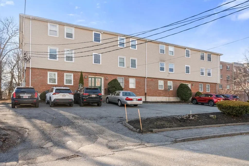 25 Rockland St #5, Boston, MA 02132 - Image #1