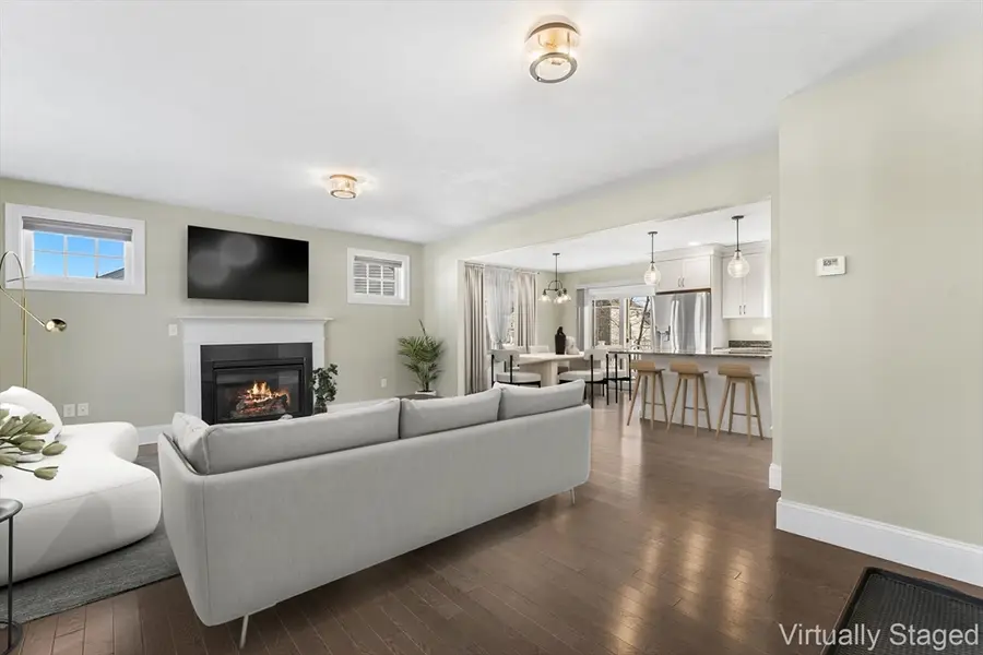 40 Timber Crest Dr, Medway, MA 02053 - Image #3