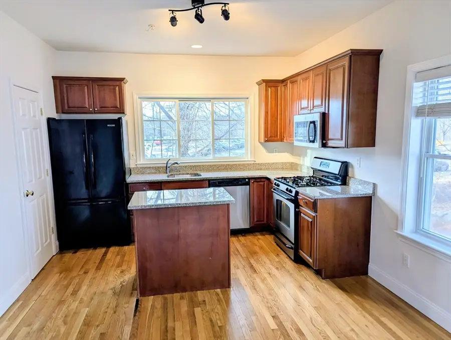 19 Railroad Street #D2, Acton, MA 01720 - Image #3