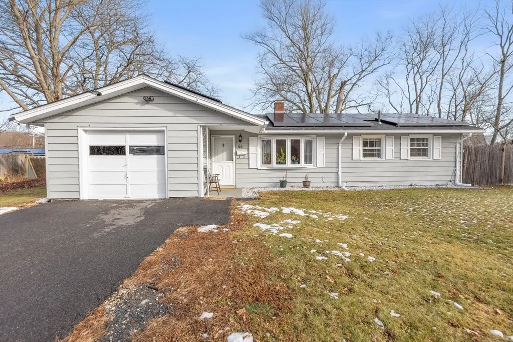 44 Hobson St, Brockton, MA 02302 - Image #1