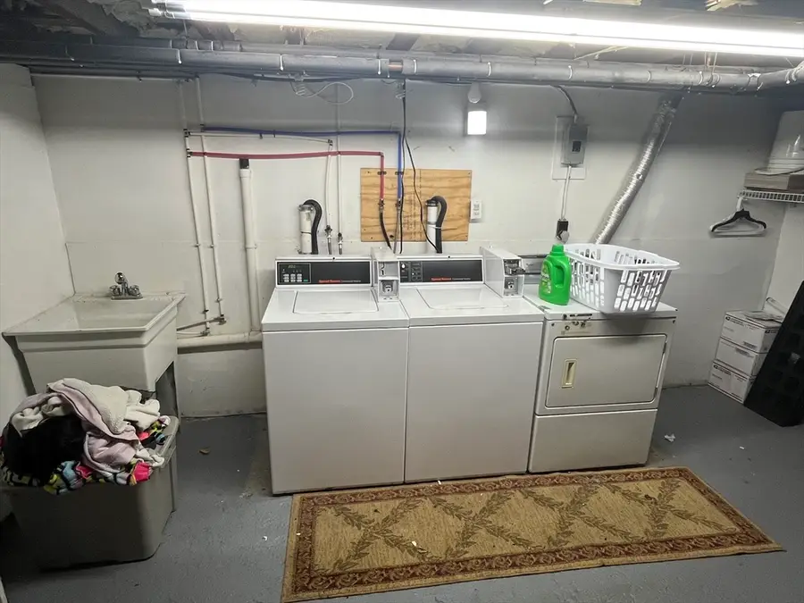 2 Ritchotte Ct, West Warwick, RI 02893 - Image #2