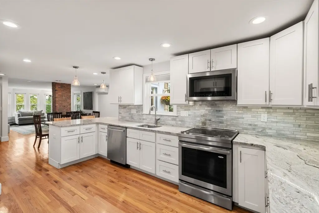 91 Fayette St #1, Watertown, MA 02472 - Image #1