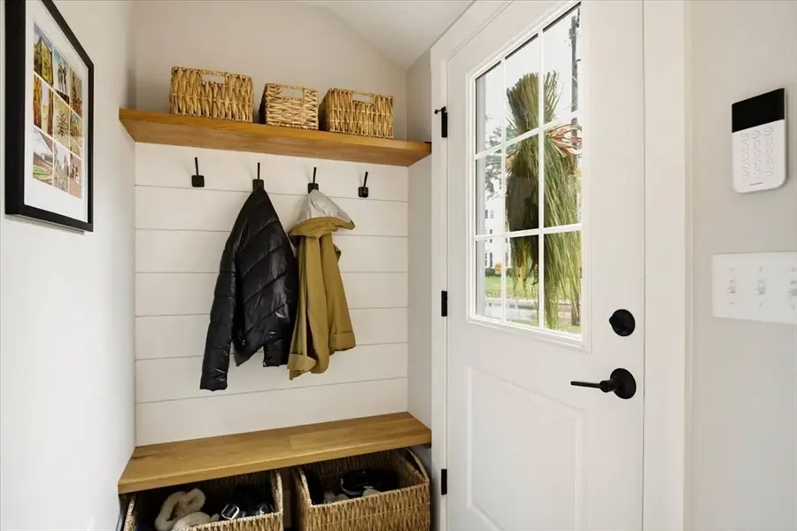 61 Spofford St, Newburyport, MA 01950 - Image #3