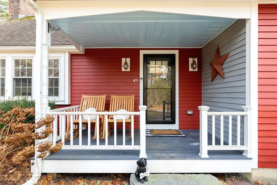 49 Thompson St, Pembroke, MA 02359 - Image #2