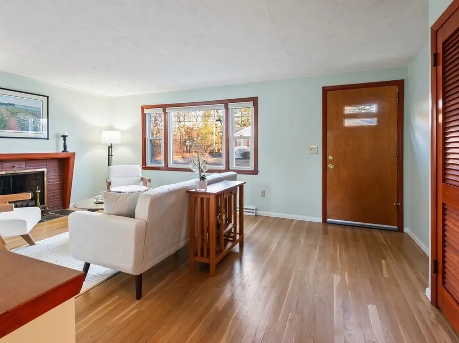 1 Foley Dr, Framingham, MA 01701 - Image #3