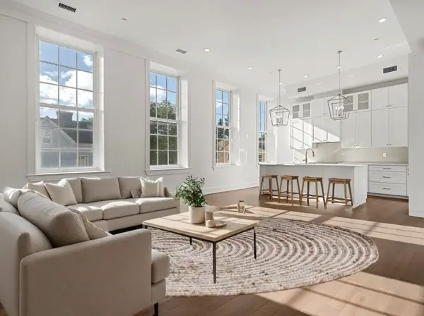 20 Mechanic Square #3, Marblehead, MA 01945